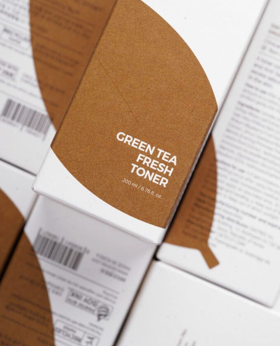Isntree Green Tea Fresh Toner packaging